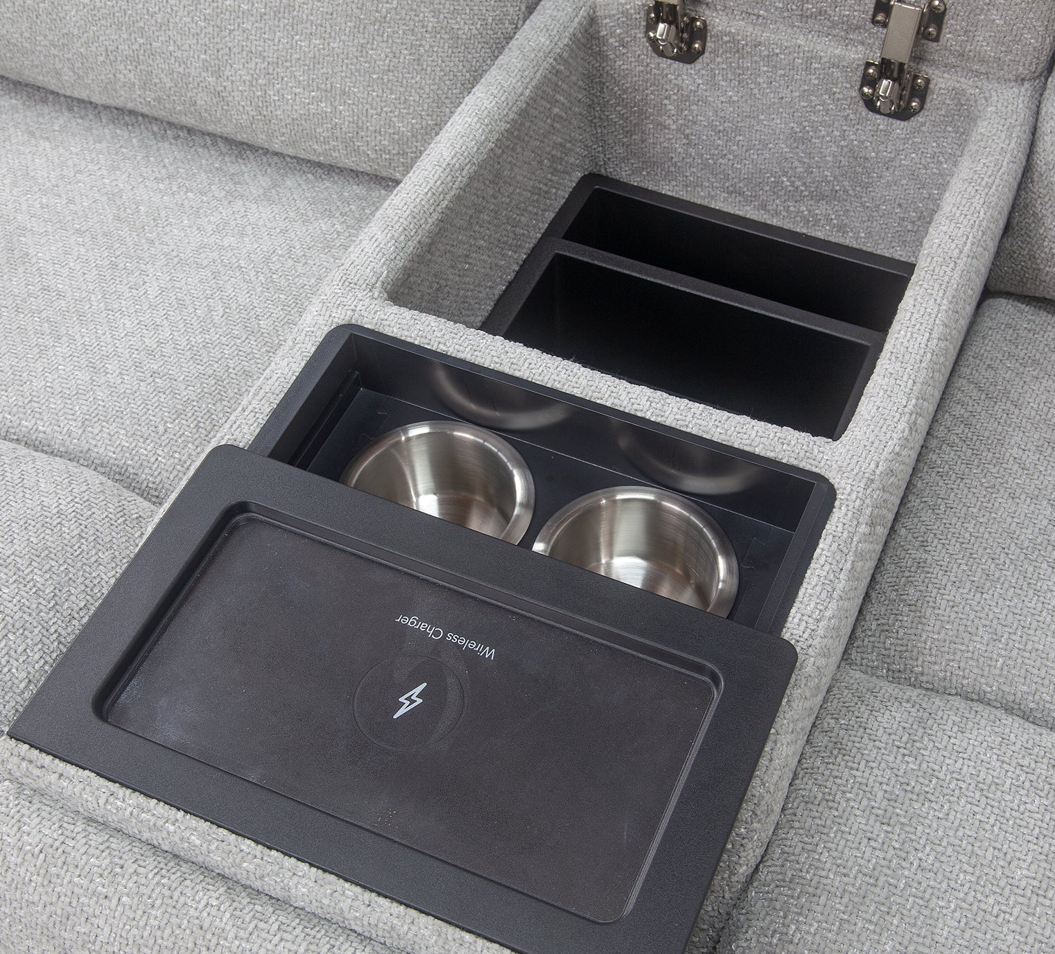 Maze Zero Gravity Triple Power Console Loveseat - Image 5